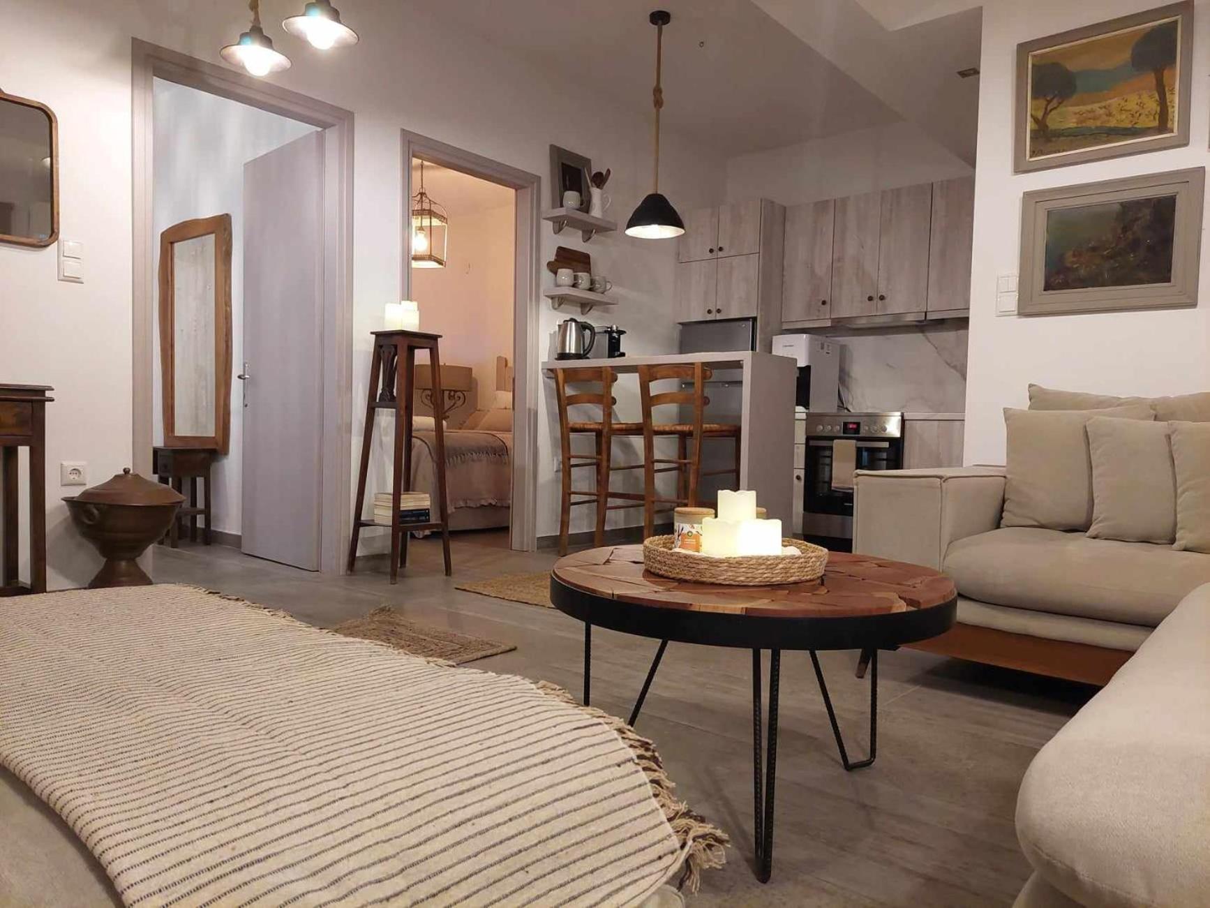 העיירה סקיאתוס Maya Apartments, Modern And Convenient Apartments With Private Parking מראה חיצוני תמונה